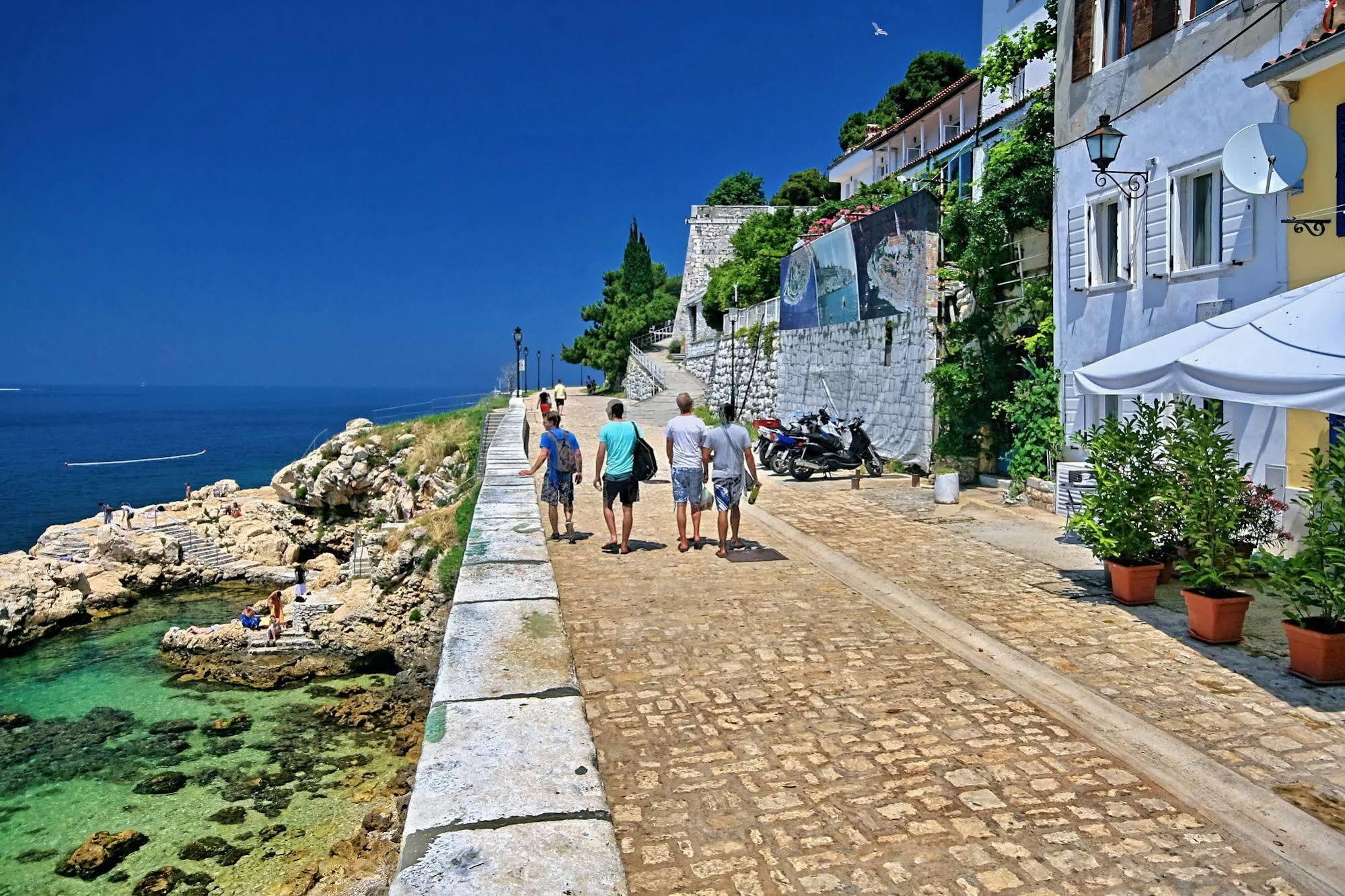 Angelo D'Oro Apartment Monte Rovinj Bagian luar foto